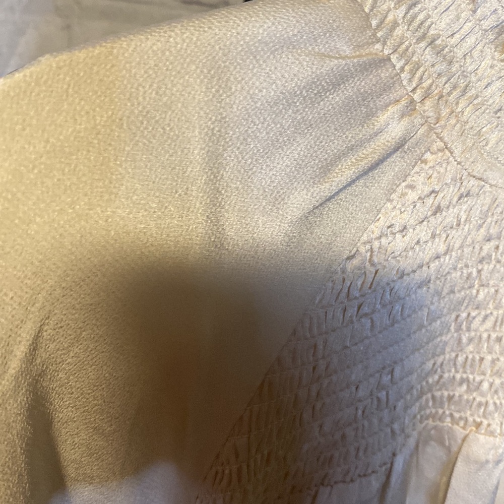 NWT CREAM NANETTE SMOCK TOP - Picture 10 of 11